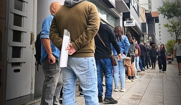 La desocupación trepó al 7,9% durante el segundo trimestre impulsada por una mayor búsqueda laboral