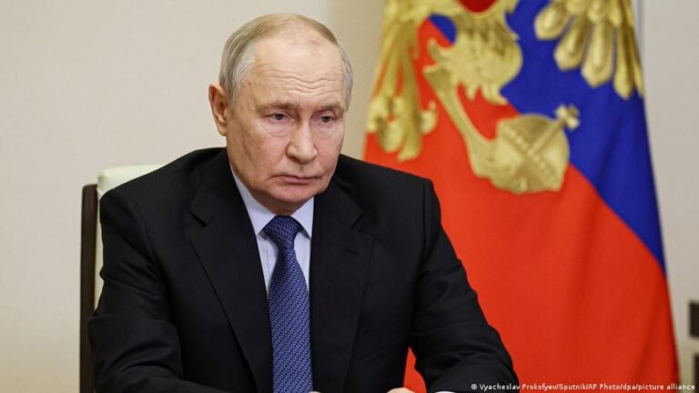 Vladimir Putin afirma que Rusia no planea un enfrentamiento bélico con Europa