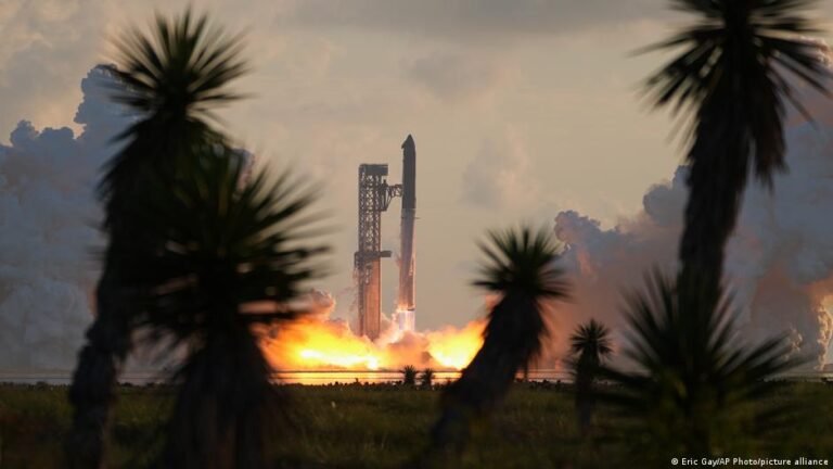 Starship de SpaceX llega por primera vez a la órbita terrestre en su decimocuarto vuelo de prueba