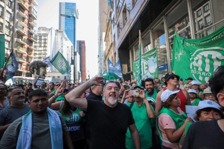 Asociación Trabajadores del Estado convoca a un paro nacional y marcha al PAMI por la situación financiera