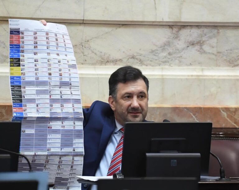 La Corte Suprema determinó que los expedientes contra Edgardo Kueider avancen de forma separada