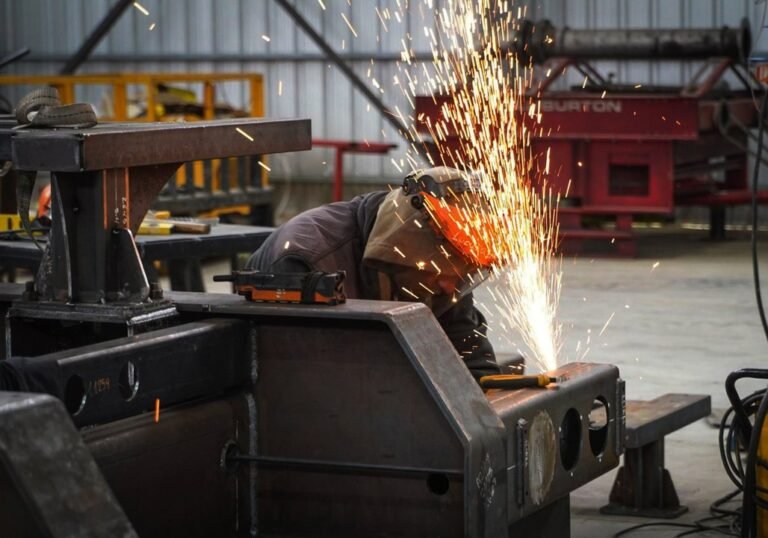 Un informe privado registró la destrucción de casi 46.000 puestos asalariados durante la primera mitad del año