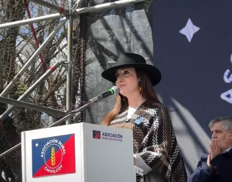 Victoria Villarruel pidió una baja de impuestos para el campo y marcó distancia de la Casa Rosada