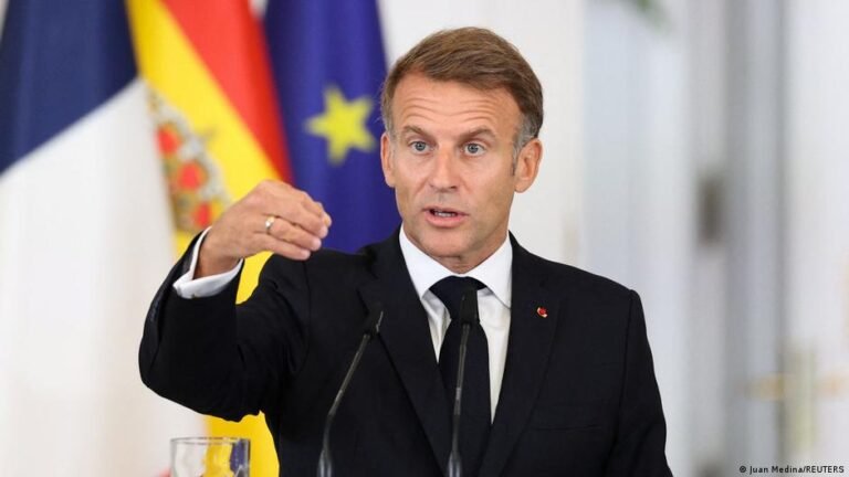 Emmanuel Macron y Pedro Sánchez respaldan un eventual regreso de Reino Unido a la Unión Europea