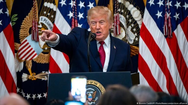 Donald Trump designa a su jefe de inteligencia como responsable de la inteligencia artificial