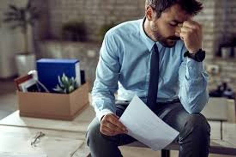 Aumenta un 30% el seguro de desempleo por la suba de cesantías en comercio, industria y construcción
