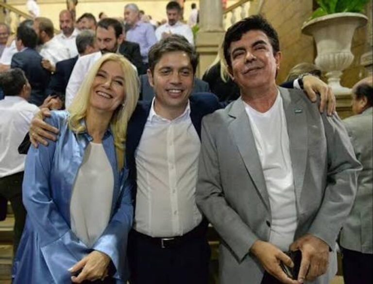Axel Kicillof y Fernando Espinoza lideraron la conmemoración peronista en el partido bonaerense
