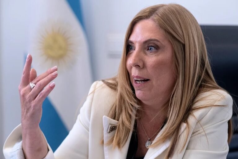 Causa Vacunatorio VIP: comenzó la ronda de indagatorias a los acusados por las dosis irregulares