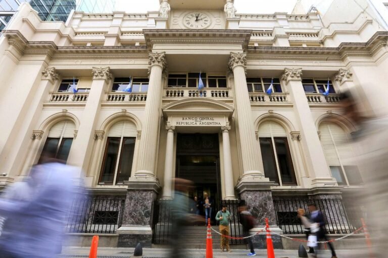 El Banco Central sumó US$ 93 millones en el inicio de octubre y las reservas crecieron más de US$ 2.000 millones