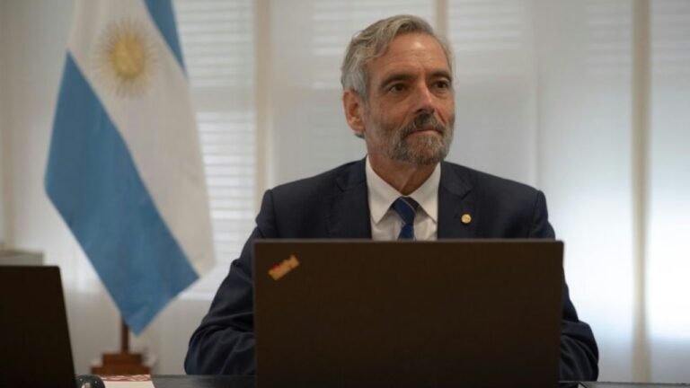 Jorge Carrera cuestionó el ritmo del plan económico y comparó a Javier Milei con Federico Sturzenegger