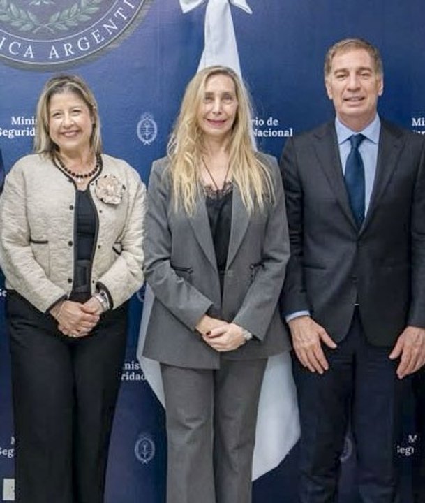 Karina Milei y Alejandra Monteoliva cierran la primera etapa del traslado de presos de Devoto a Marcos Paz