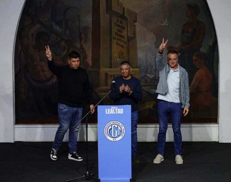 La CGT conmemoró el Día de la Lealtad y pidió a los dirigentes dejar de lado los personalismos