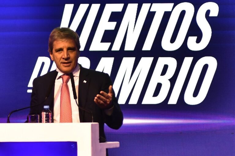 Las cuentas provinciales cerraron el primer semestre con superávit pero con menor margen financiero