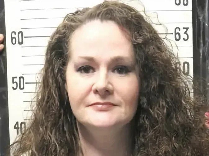 Dan de alta a la reclusa Christa Pike tras sobrevivir a una ejecución fallida en Tennessee